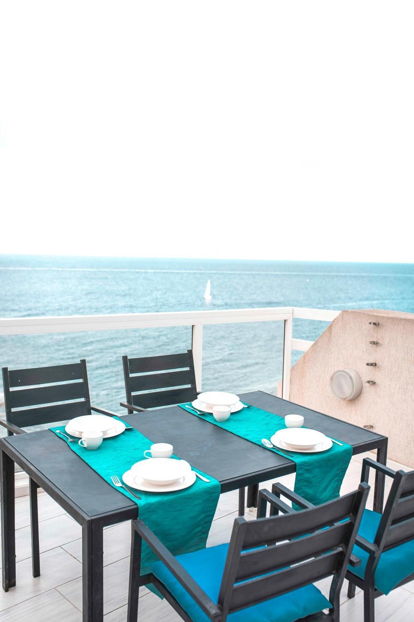 Oceanfront 3Br Penthouse Luxury & Views In Sliema Lägenhet Exteriör bild